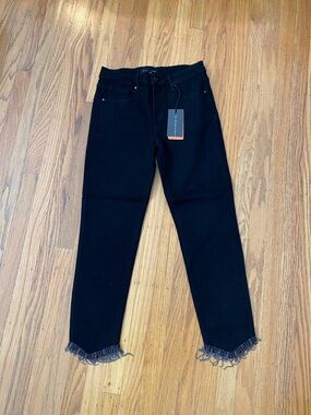 Risen Embellished Mid Rise Crop Straight Jeans in Black